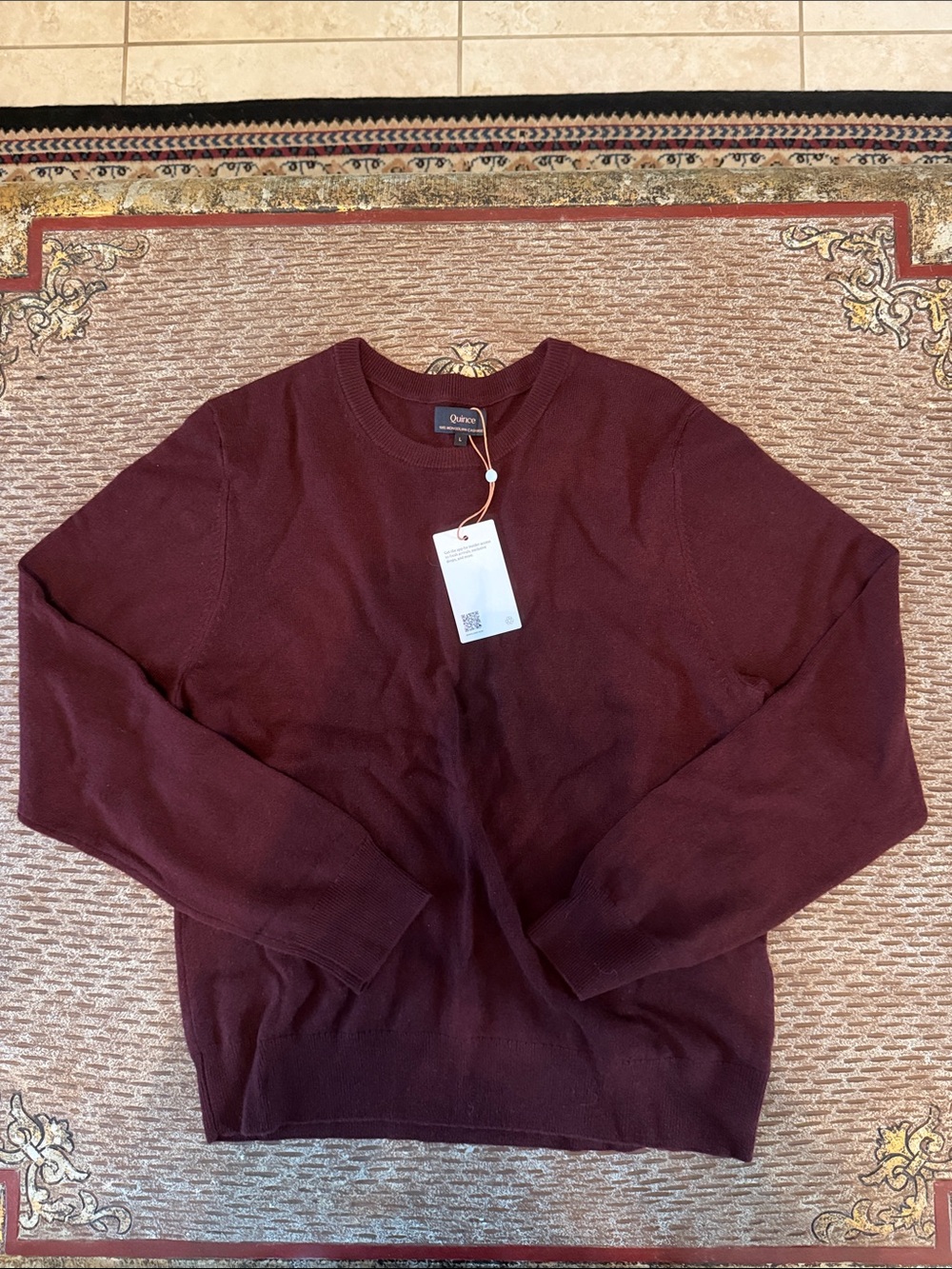 Quince Mongolian Cashmere Crewneck Sweater in Rich Burgundy Sz L